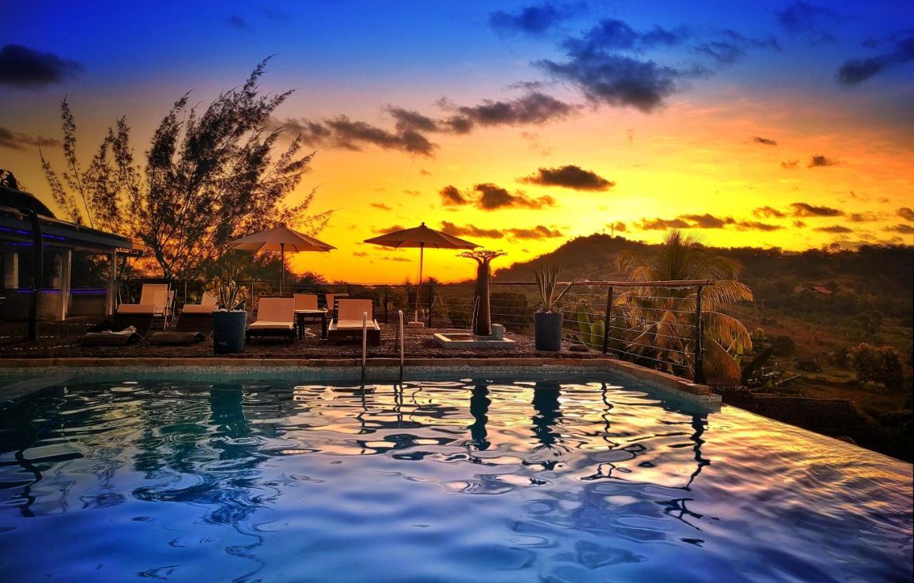 Le Grand Bleu Hotel Andilana Exterior photo